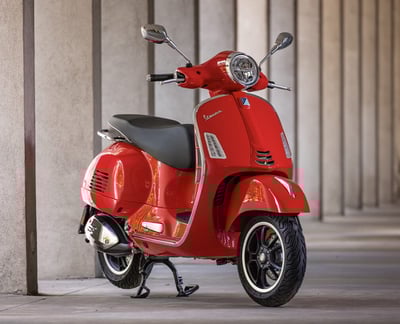 Vespa GTS 310 Super | La scooter premium más poderosa de Vespa