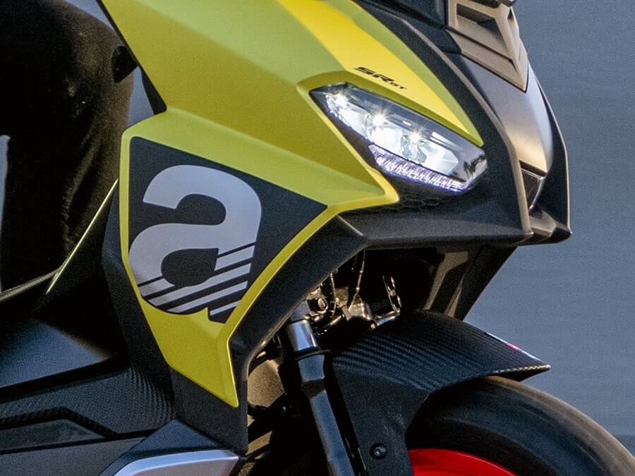 Aprilia_SR-GT_Tabs_Design_900x675_2