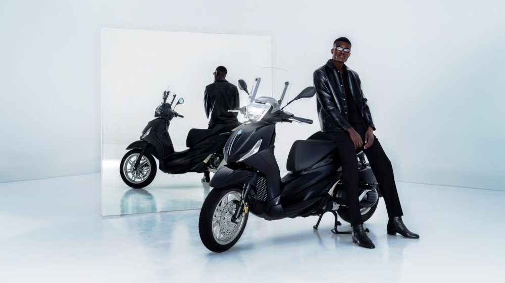 Piaggio_Beverly_cosmo_2_1920x1080
